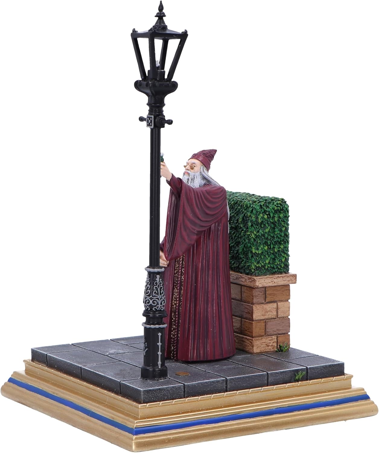 Bring the magic home with the Officially Licensed Harry Potter Privet Drive Light-Up Display! - Image 8