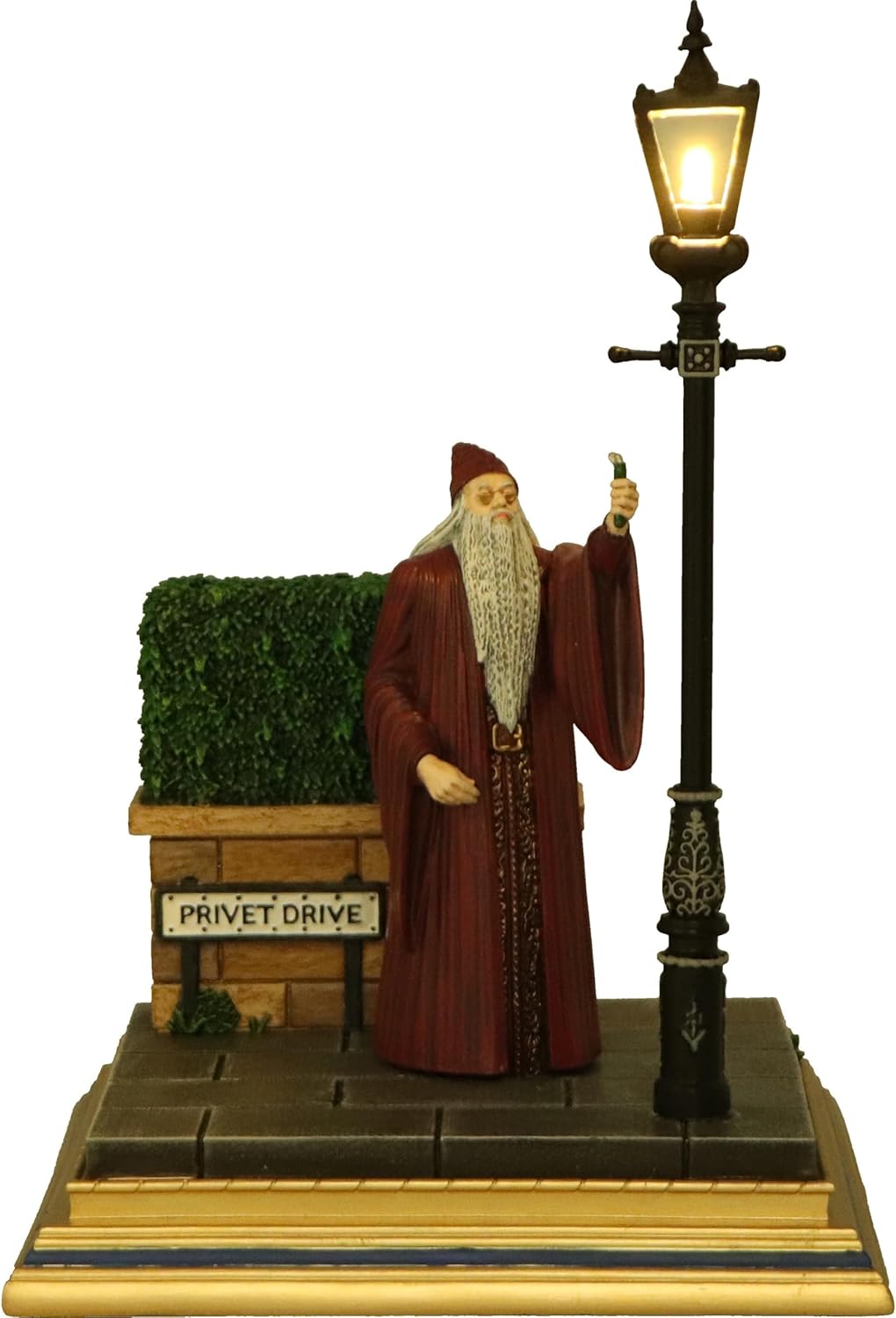 Bring the magic home with the Officially Licensed Harry Potter Privet Drive Light-Up Display! - Image 3