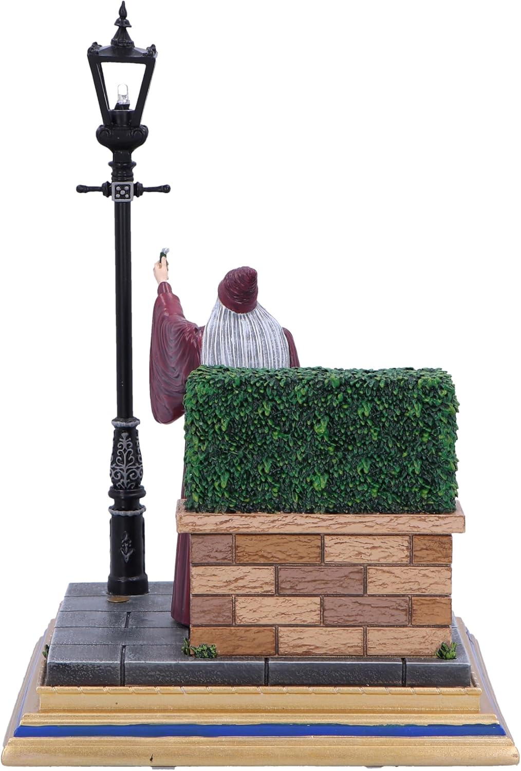 Bring the magic home with the Officially Licensed Harry Potter Privet Drive Light-Up Display! - Image 4