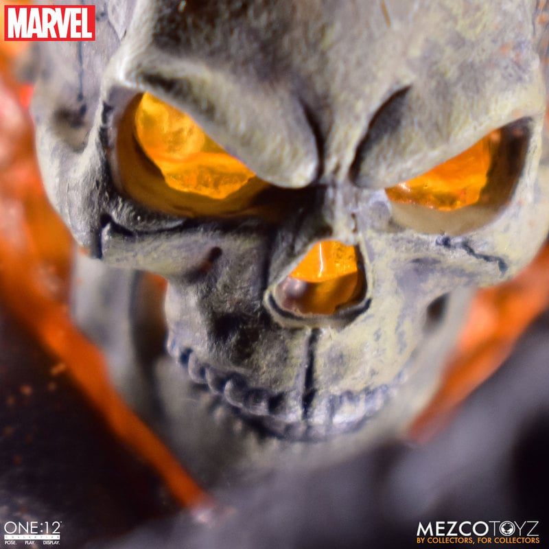Feel the Burn 🔥WIN! Marvel Ghost Rider & Hell Cycle 🔥Official Mezco 1:12 Collectible! - Image 3